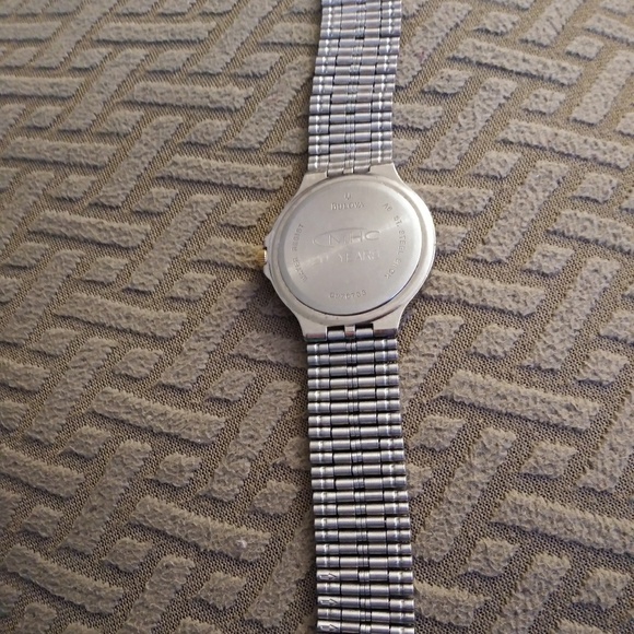 HP🎉🎉Men's Bulova watch - Picture 6 of 6